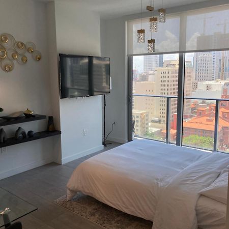 Brand New Modern 1 Bedroom Unit Downtown Μαϊάμι Εξωτερικό φωτογραφία